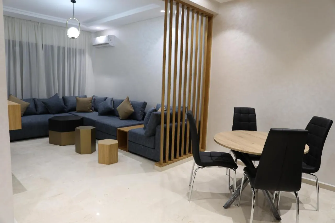 Quiet Hotel Casablanca